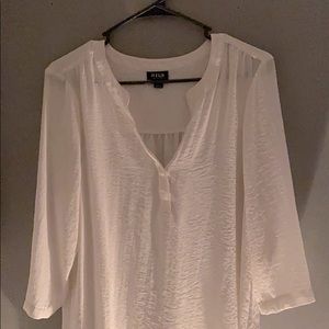 White 3/4 sleeved blouse